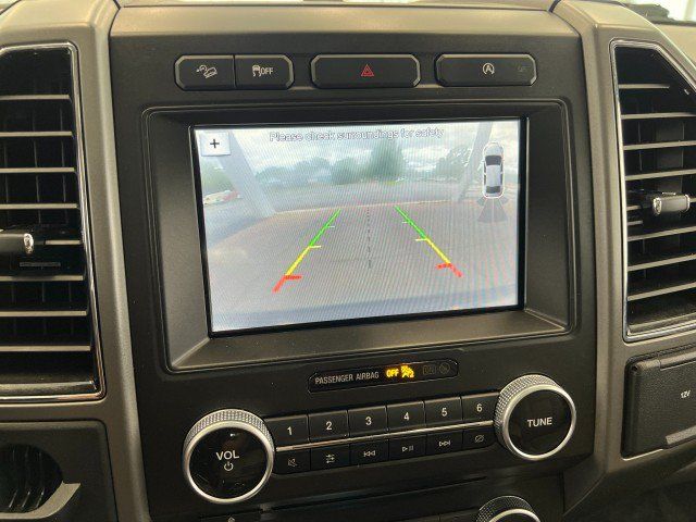 Used 2018 Ford Expedition Max XLT w/ Equipment Group 202A AWD/4WD image 19