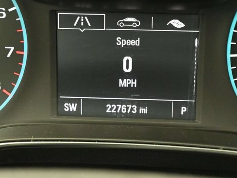 Used 2016 Chevrolet Cruze LT FWD image 16