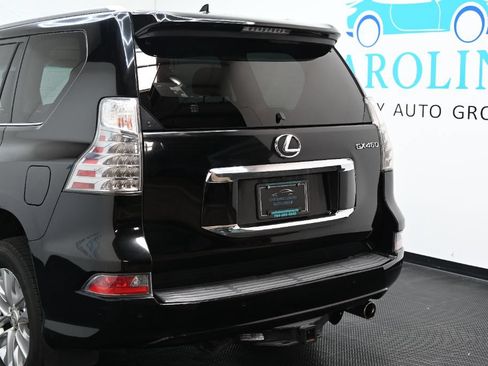 Used 2014 Lexus GX 460 w/ Premium Package AWD/4WD image 12