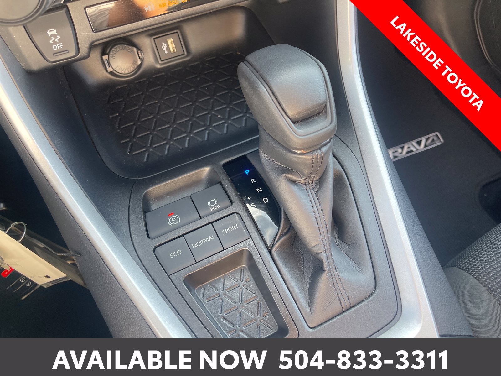 Certified 2024 Toyota RAV4 LE FWD image 31