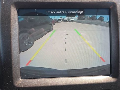 Used 2020 Jeep Cherokee Trailhawk w/ Cold Weather Group AWD/4WD image 19
