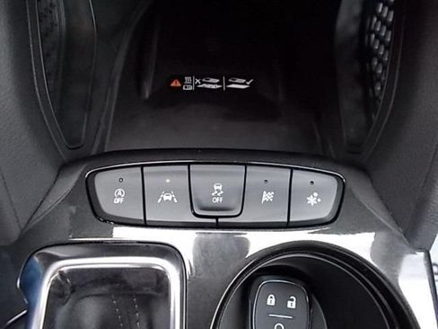 New 2025 Chevrolet TrailBlazer ACTIV w/ Convenience Package FWD image 20