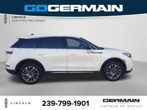 Used 2022 Lincoln Corsair FWD w/ Equipment Group 101A image 7