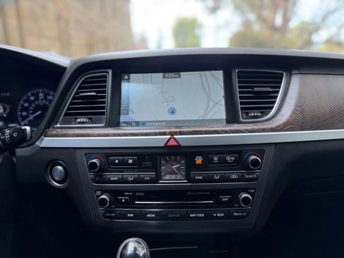 Used 2015 Hyundai Genesis 3.8 w/ Option Group 04 image 25