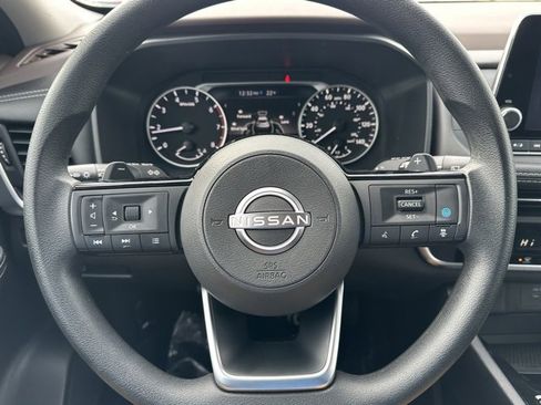 Certified 2023 Nissan Rogue SV image 41