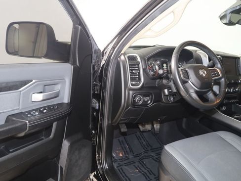 Used 2020 RAM 2500 Big Horn w/ Level 1 Equipment Group AWD/4WD image 41
