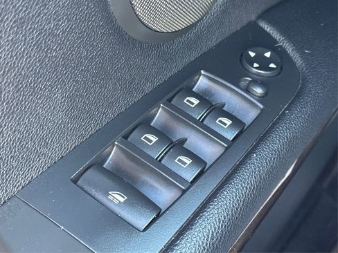 Used 2013 BMW 328i Convertible image 36