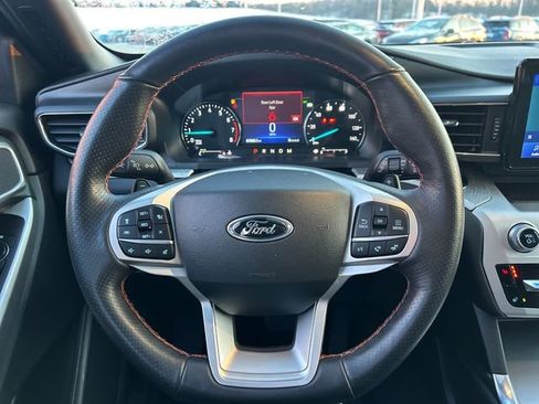 Used 2022 Ford Explorer Timberline image 11