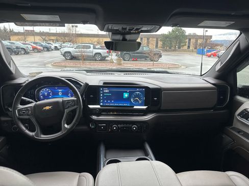 Used 2024 Chevrolet Silverado 3500 LTZ w/ LTZ Premium Package image 38