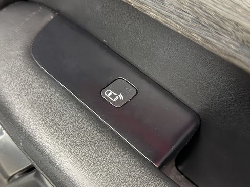 Used 2019 Land Rover Discovery HSE Luxury AWD/4WD image 55