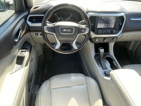 Used 2018 GMC Acadia SLT w/ LPO, Floor Liner Package image 15