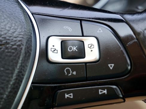 Used 2016 Volkswagen Passat 1.8T SE image 29