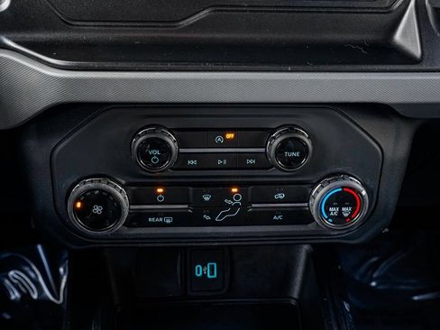 Used 2022 Ford Bronco 2-Door image 12