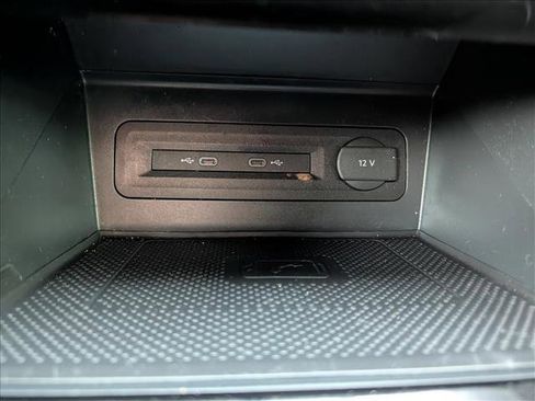 Used 2023 Volkswagen Atlas SE AWD/4WD image 36