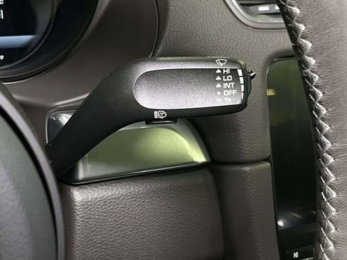 Certified 2025 Porsche 718 Cayman RWD image 34