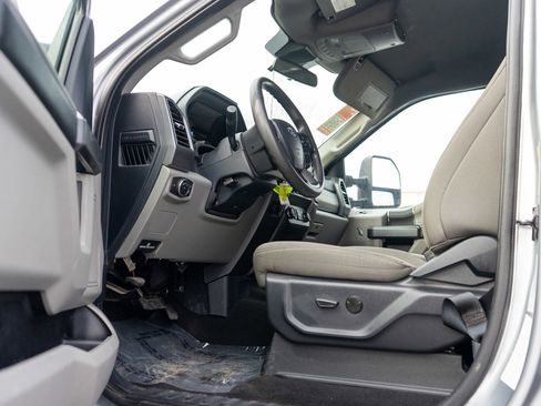 Used 2022 Ford F250 XLT image 13