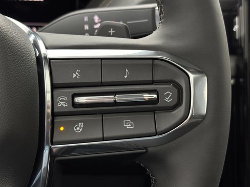 New 2026 GMC Yukon Elevation w/ Elevation Premium Package AWD/4WD image 27