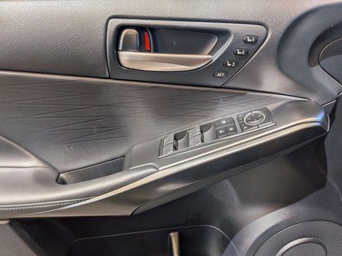 Used 2024 Lexus IS 500 RWD image 15