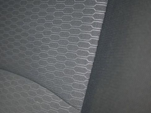 Used 2017 RAM 1500 Classic SLT AWD/4WD image 13