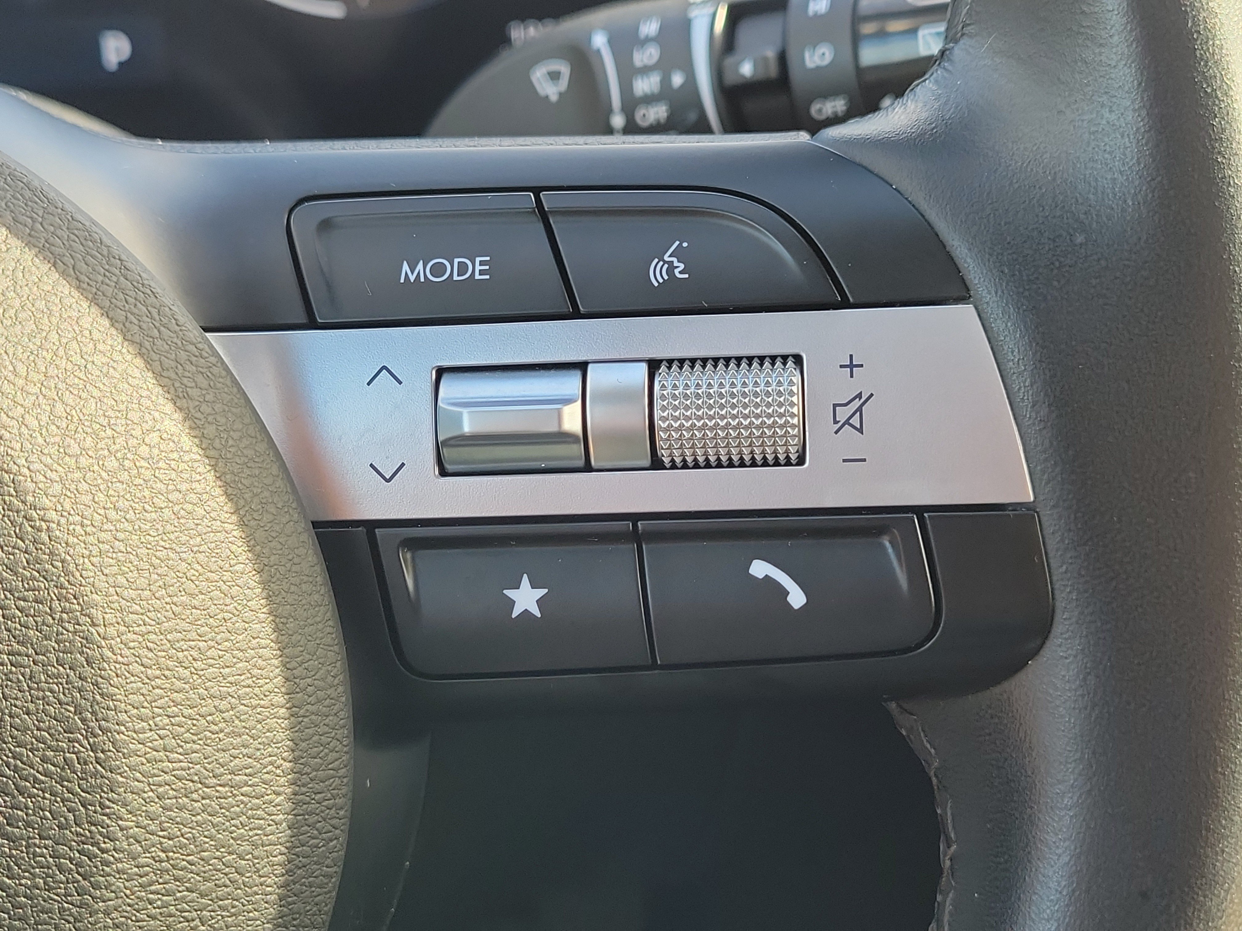 Used 2025 Hyundai Tucson SEL FWD image 24