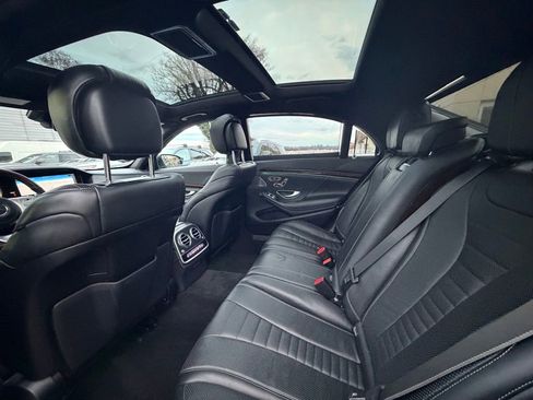 Used 2018 Mercedes-Benz S 560 S 560 image 26