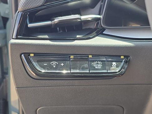 New 2026 Kia Niro EX FWD image 27