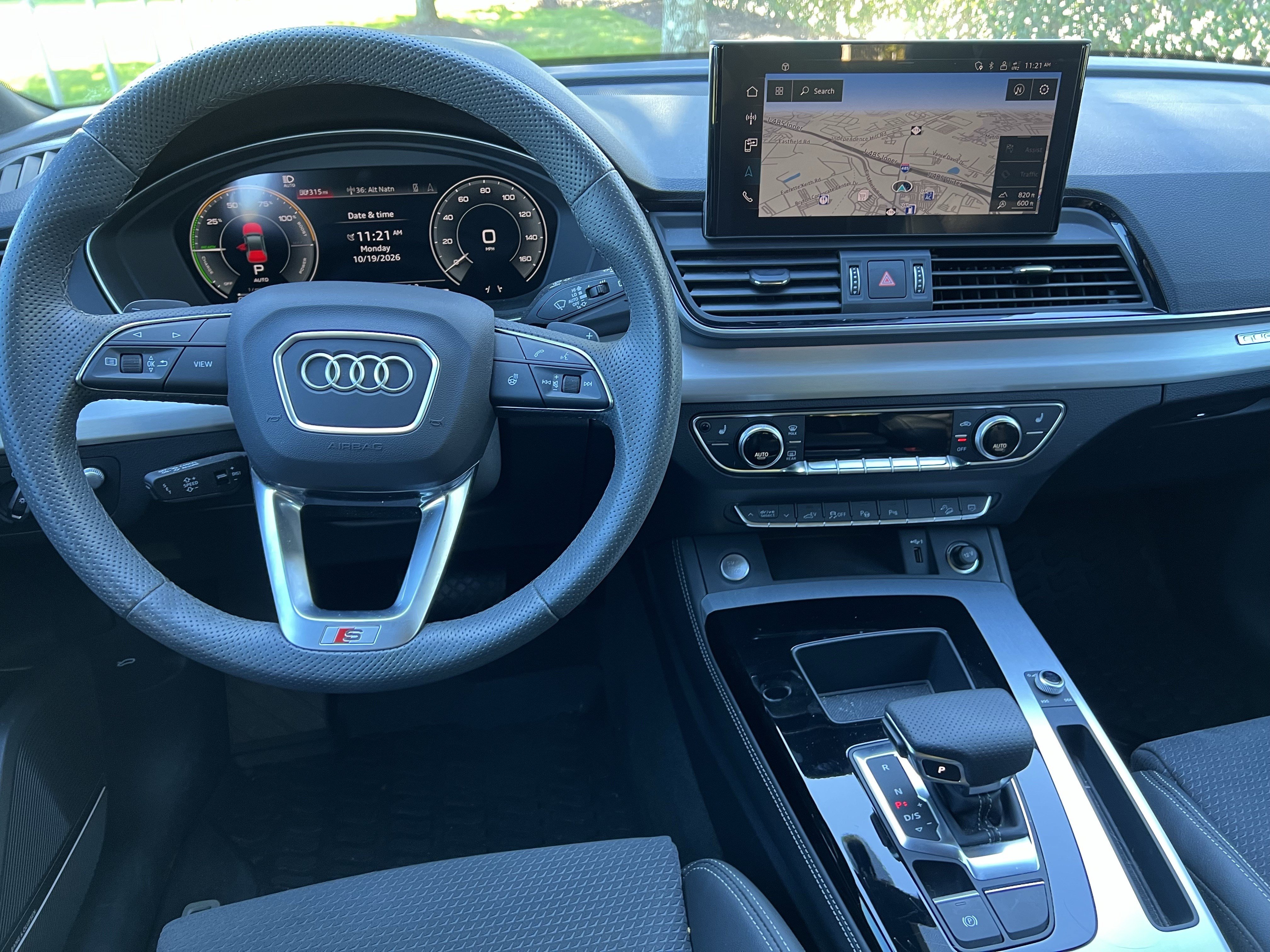 Used 2024 Audi Q5 e Prestige AWD/4WD image 30