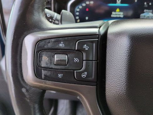 Used 2022 Chevrolet Silverado 1500 ZR2 w/ Technology Package image 19