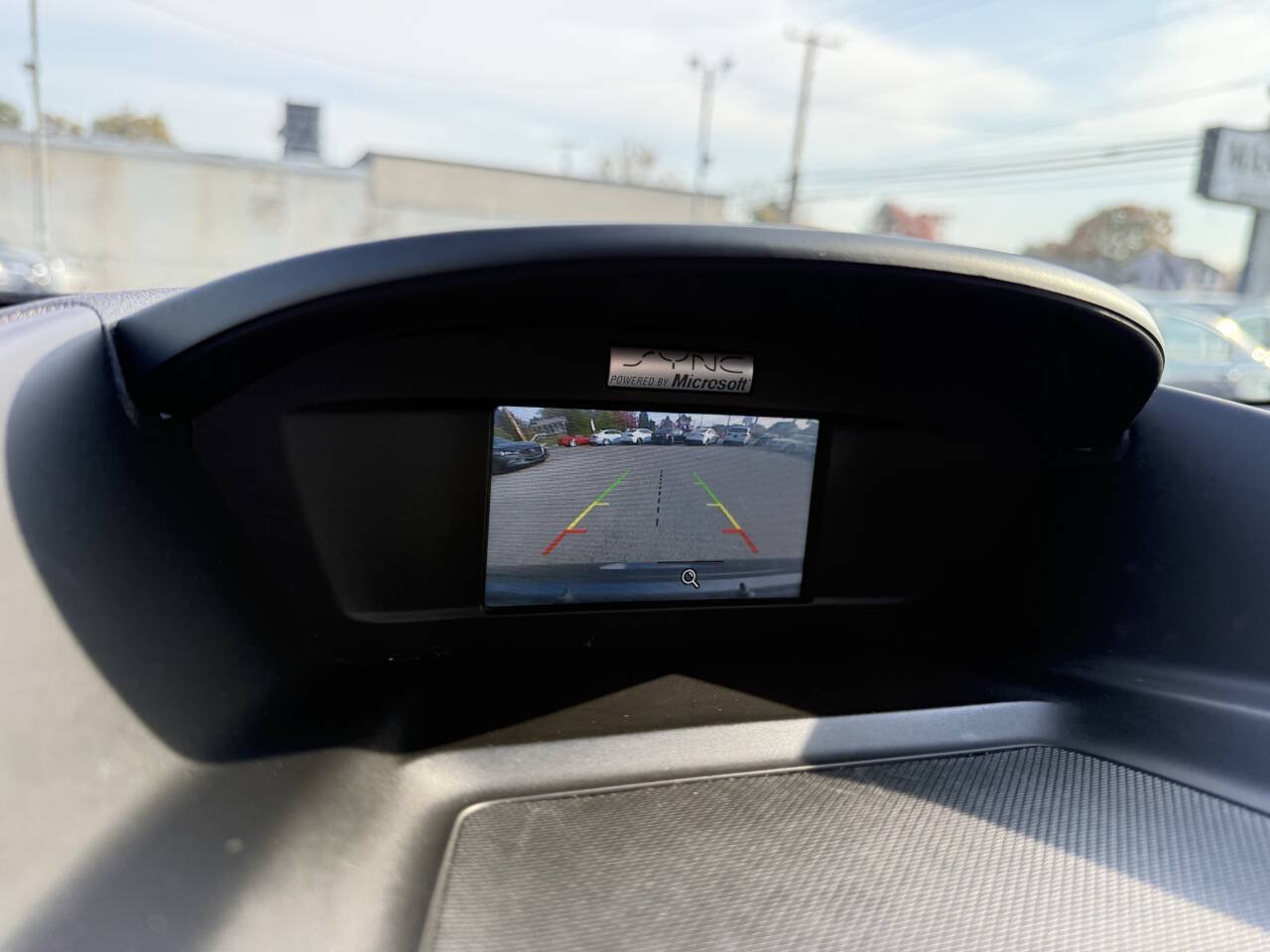 Used 2015 Ford Escape SE AWD/4WD image 19