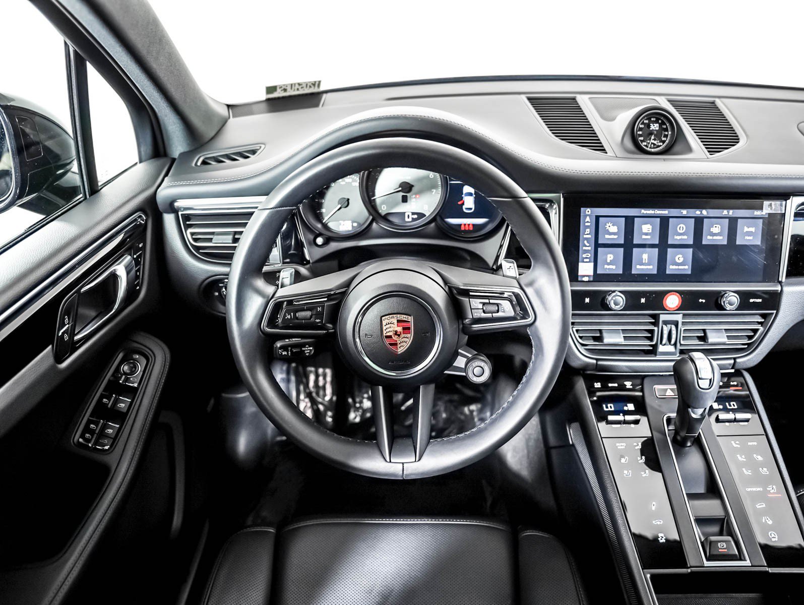 Certified 2026 Porsche Macan S AWD/4WD image 16