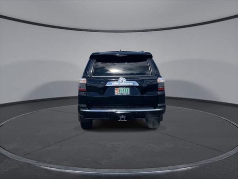 Certified 2018 Toyota 4Runner Limited AWD/4WD image 13