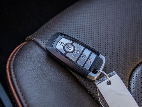 Used 2020 Ford Expedition King Ranch image 36