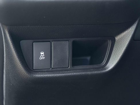 Used 2026 Honda HR-V LX image 40
