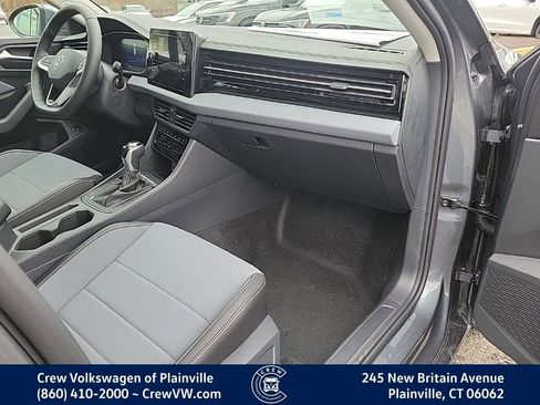 New 2026 Volkswagen Jetta SE image 43