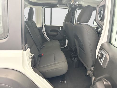 Used 2023 Jeep Wrangler Unlimited Sport AWD/4WD image 17