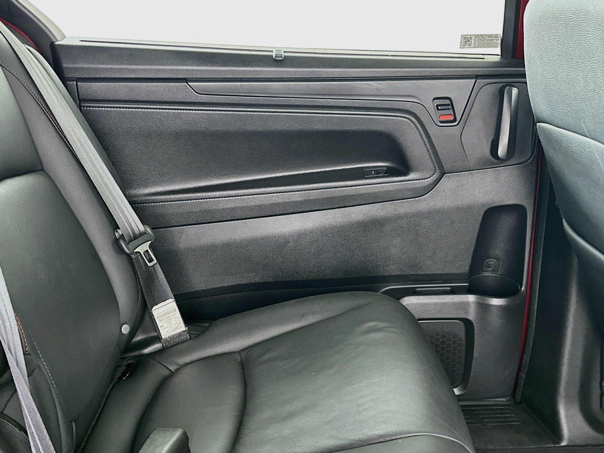 Used 2025 Honda Odyssey Sport-L image 27