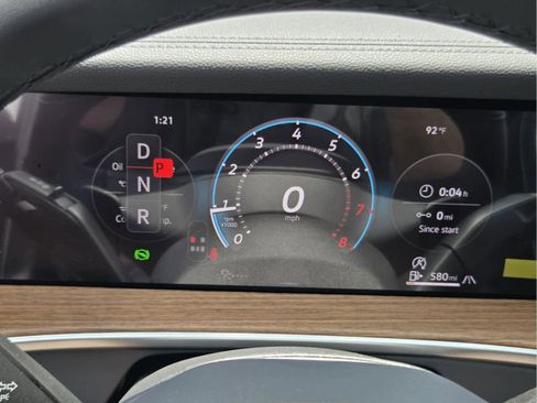 New 2026 Volkswagen Tiguan SEL R-Line AWD/4WD image 28