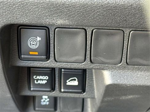 Certified 2023 Nissan Frontier SV w/ Midnight Edition Package image 24