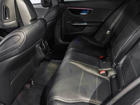 Used 2023 Mercedes-Benz C 300 Sedan image 21