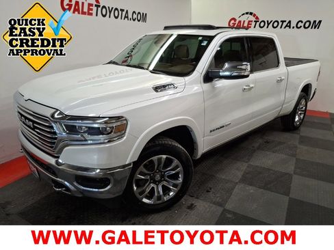 Used 2019 RAM 1500 Limited image 1