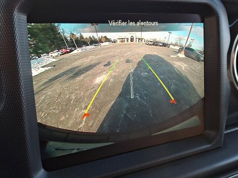 Certified 2022 Jeep Wrangler Unlimited Sahara image 18