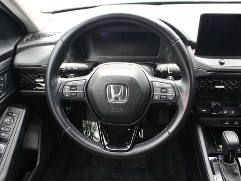 Used 2025 Honda Accord EX-L image 13