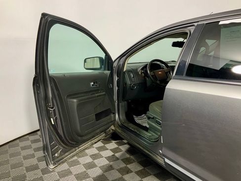 Used 2009 Ford Edge SEL FWD image 15