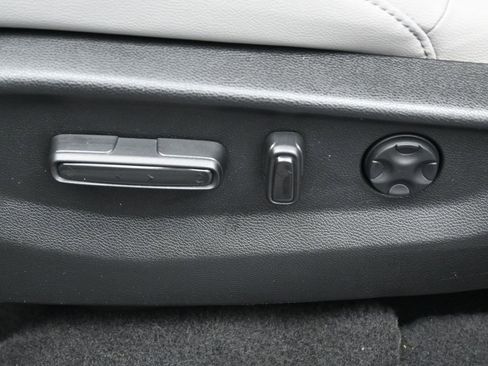 Used 2022 Honda CR-V EX-L image 10