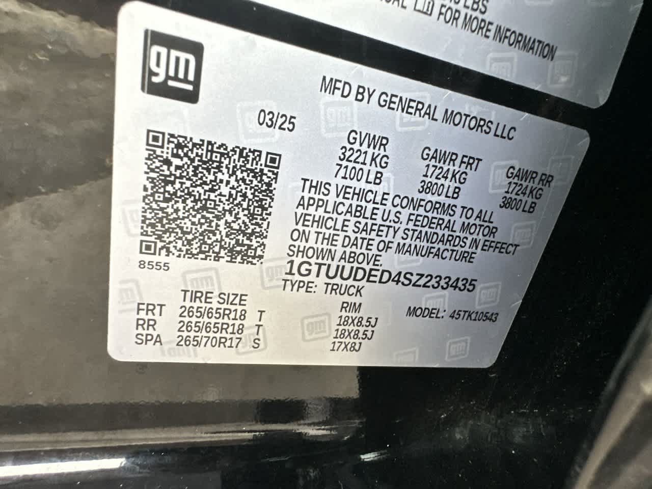 Used 2025 GMC Sierra 1500 SLT AWD/4WD image 29