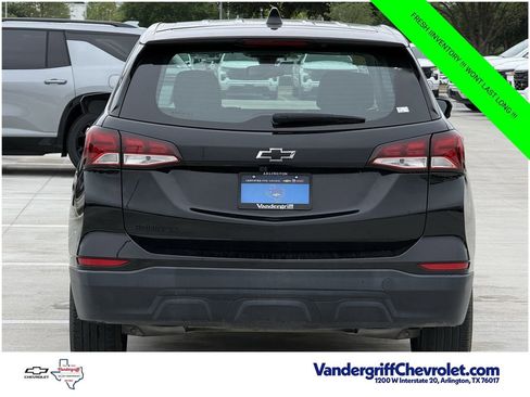 Certified 2024 Chevrolet Equinox LS w/ Midnight Edition FWD image 5