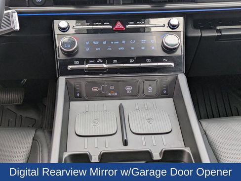 Used 2024 Hyundai Santa Fe Calligraphy image 22