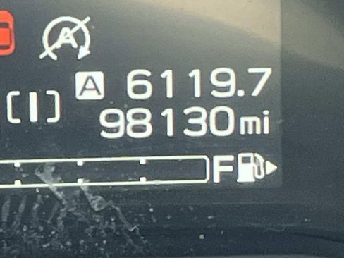 Used 2023 Subaru Crosstrek 2.5i Sport image 34