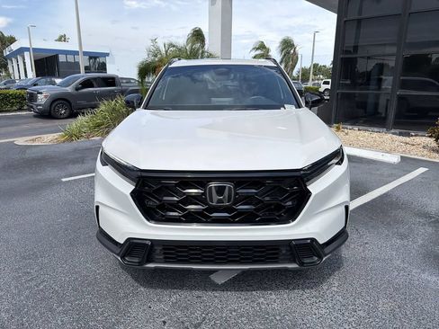 Used 2025 Honda CR-V Sport-L image 3