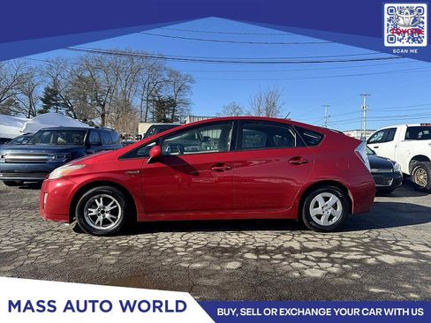 Used 2010 Toyota Prius Three image 1
